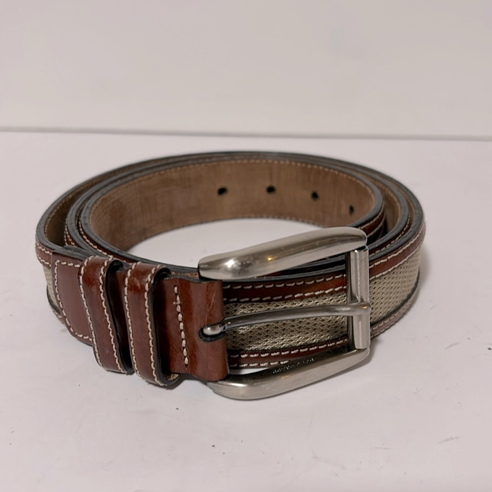 Tommy Bahama Mens Belt Brown Leather w/ Tan Fabric Inset Silver Buckle Sz. 42